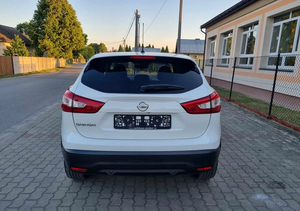 Nissan Qashqai cena 59900 przebieg: 90000, rok produkcji 2016 z Tyczyn małe 92